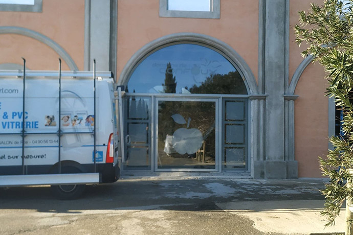 COSVAL Menuiseries PVC Aluminium A Salon De Provence 2 3